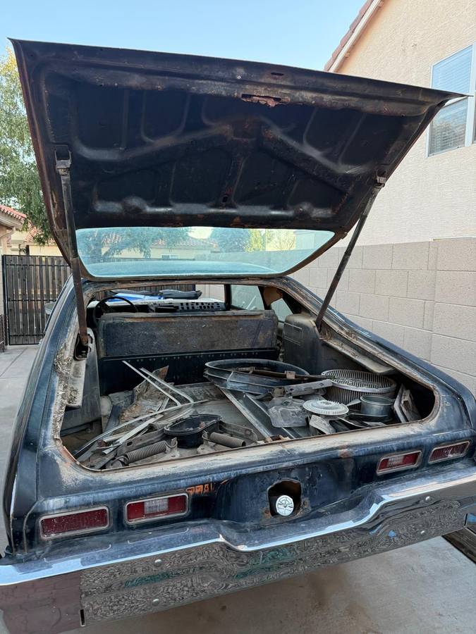 Chevy-nova-1973-black-7