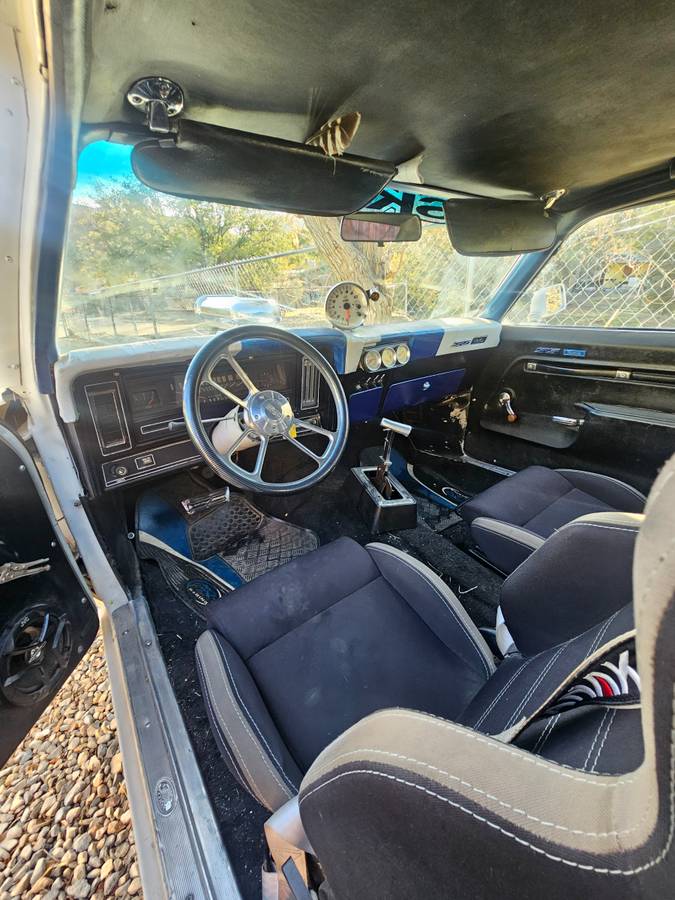 Chevy-nova-1973-white-17