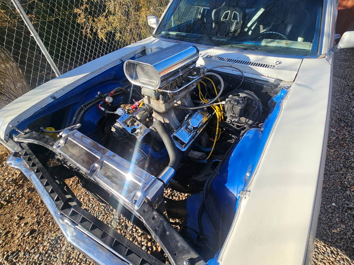 Chevy-nova-1973-white-2