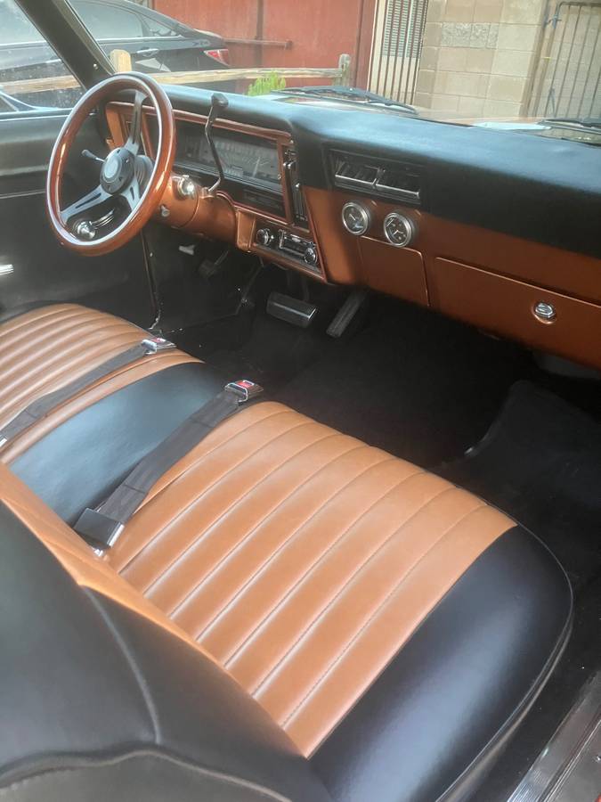 Chevy-nova-1974-custom-16