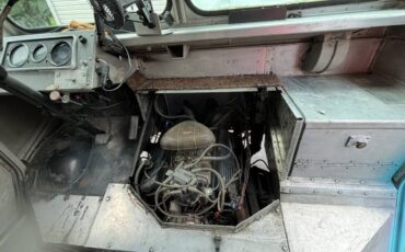 Chevy-p30-step-van-1980-22