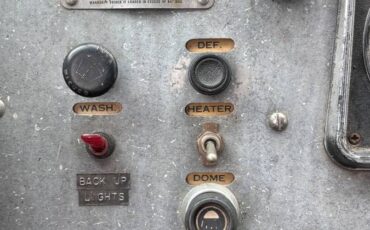 Chevy-p30-step-van-1980-27