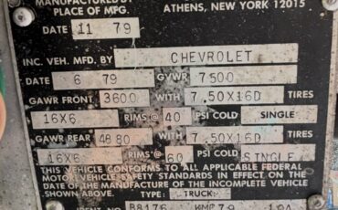 Chevy-p30-step-van-1980-6