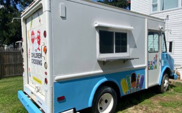 Chevy-p30-step-van-diesel-1987-1