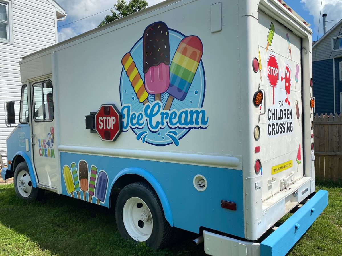 Chevy-p30-step-van-diesel-1987-3