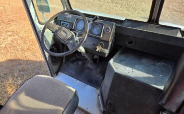 Chevy-p30-stepvan-1994-5