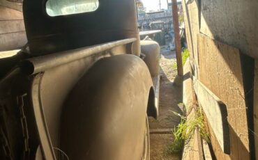 Chevy-pickup-1942-grey-3