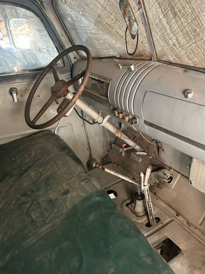 Chevy-pickup-1942-grey-8