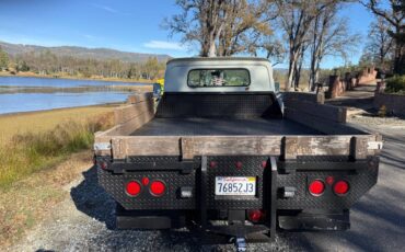 Chevy-pickup-1965-white-7