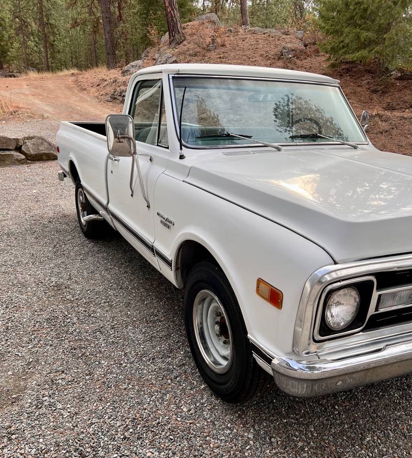 Chevy-pickup-c20-1970-white-1