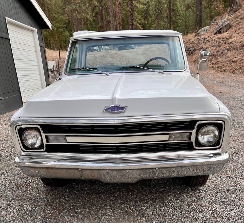 Chevy-pickup-c20-1970-white-7