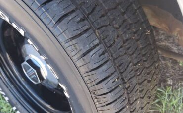 Chevy-s-10-tahoe-1991-custom-2