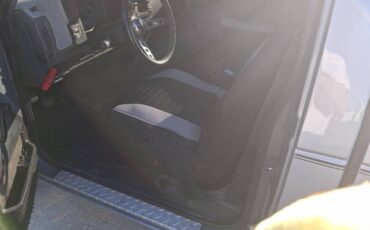 Chevy-s-10-tahoe-1991-custom-4