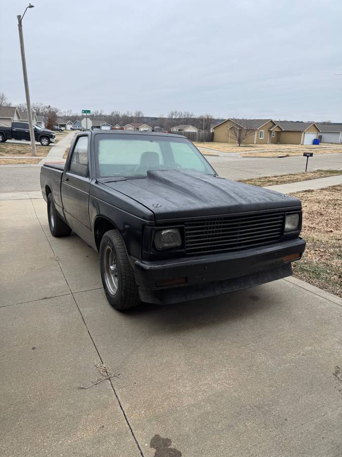 Chevy-s10-1984
