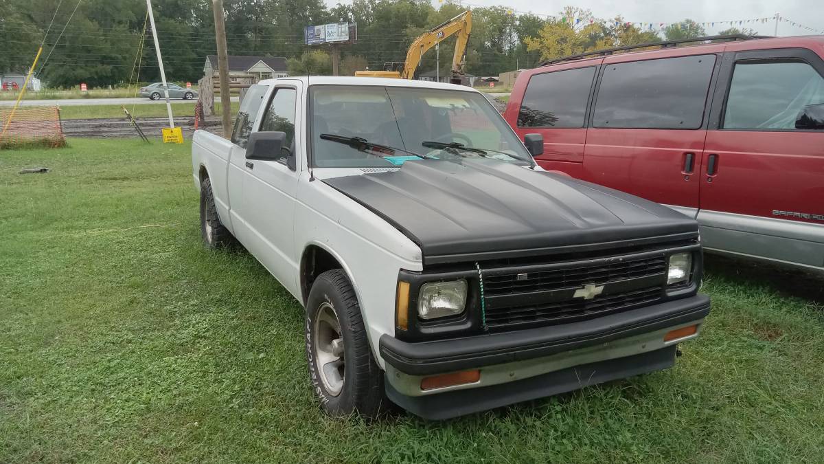 Chevy-s10-pickup-1991-white-5