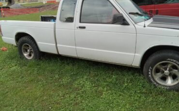 Chevy-s10-pickup-1991-white-6