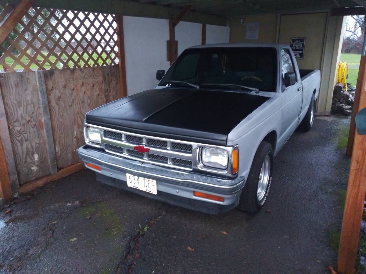 Chevy-s10-pickup-1993-grey-2