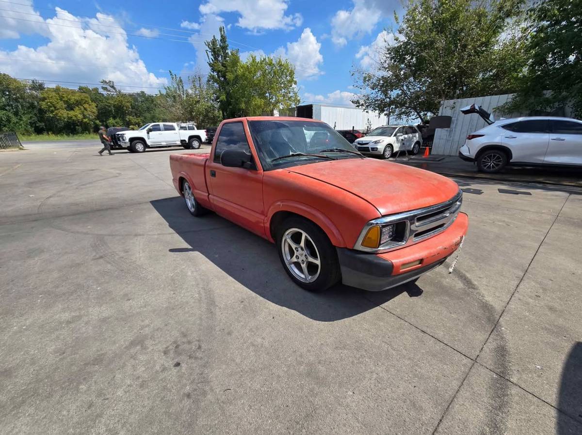 Chevy-s10-pickup-1994-red-3