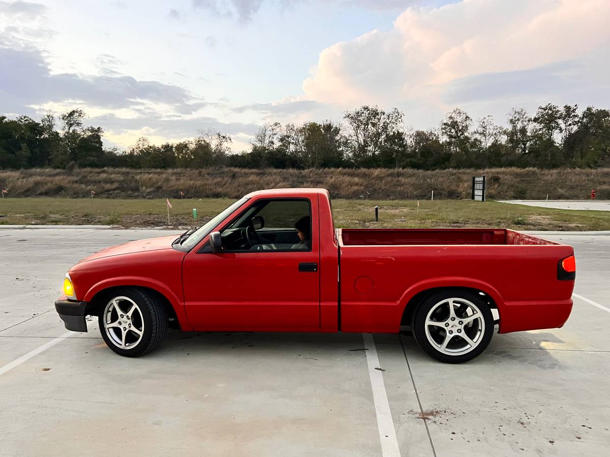 Chevy-s10-pickup-1994-red