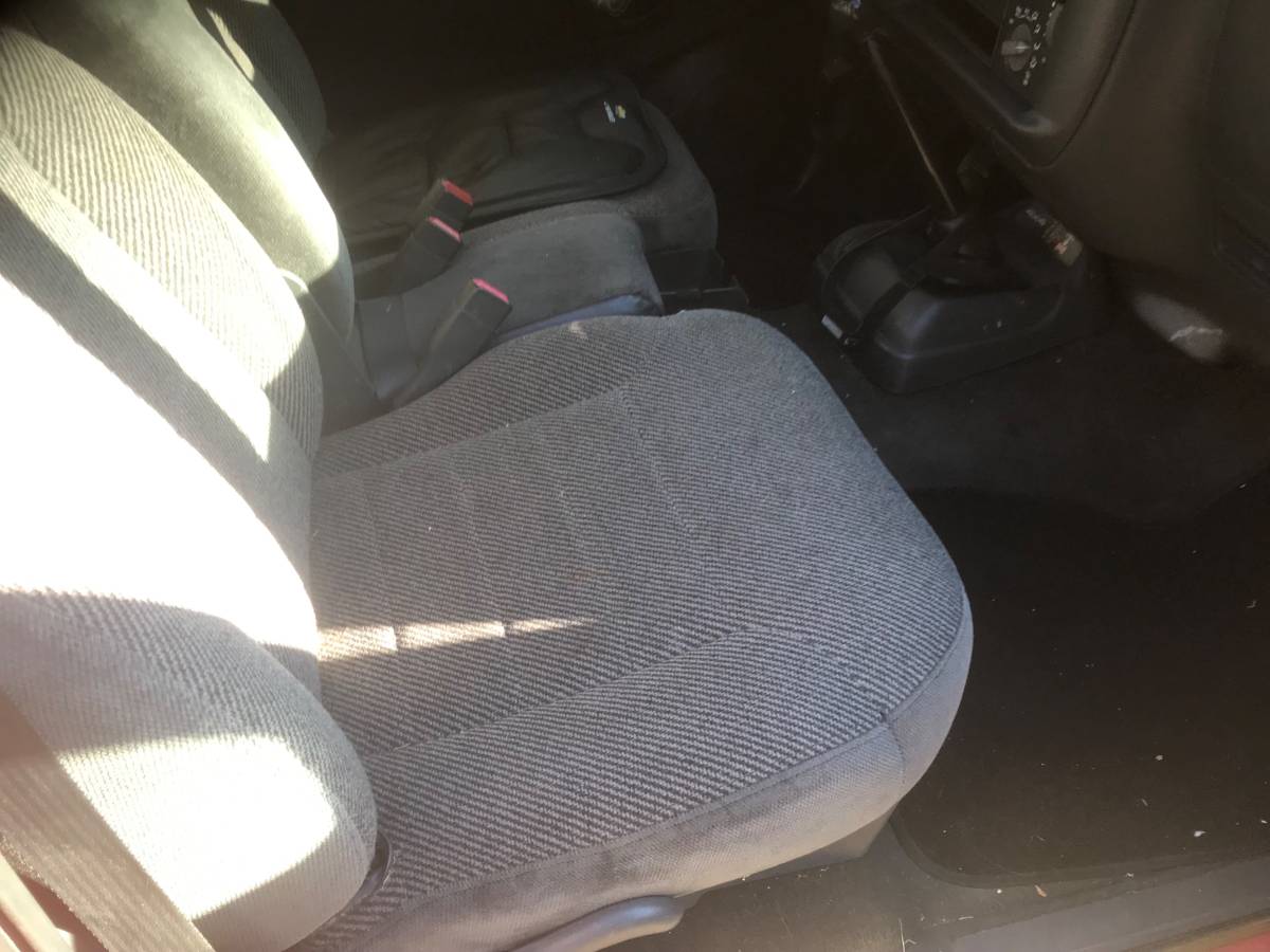 Chevy-s10-pickup-1995-red-12