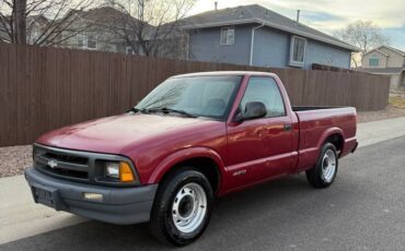 Chevy-s10-pickup-1995-red-3