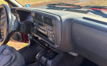 Chevy-s10-pickup-1995-red-3