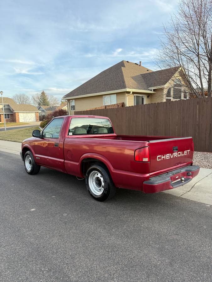 Chevy-s10-pickup-1995-red-4