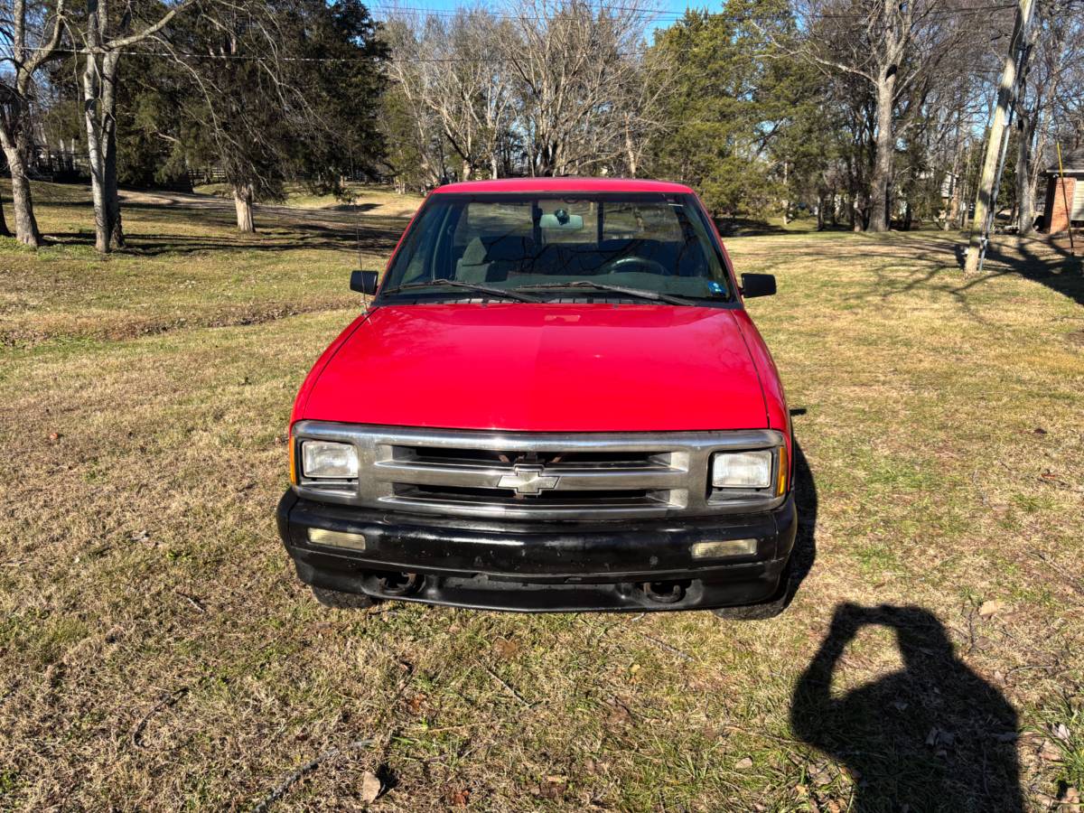 Chevy-s10-pickup-1995-red-5