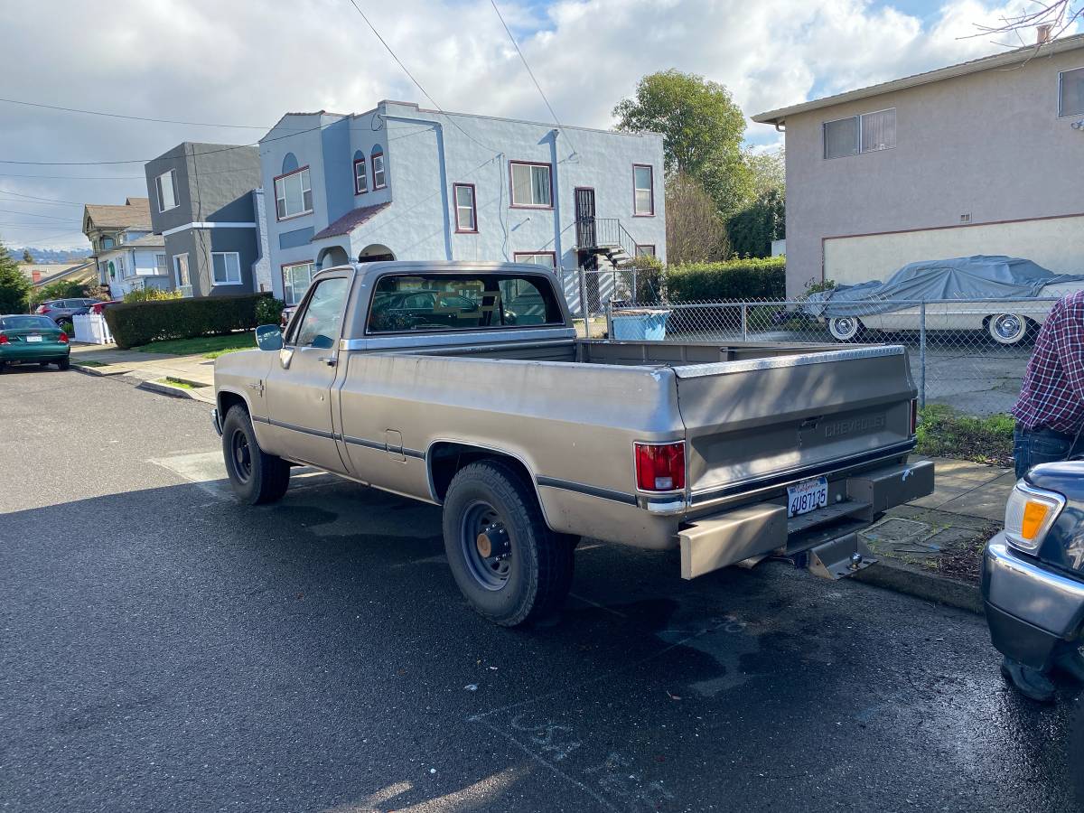 Chevy-scottsdale-k20-1985-brown