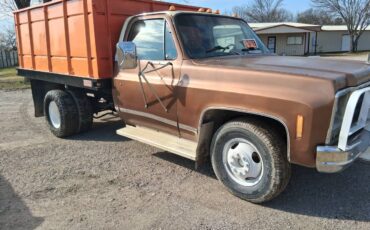 Chevy-silvarado-1979-custom-4