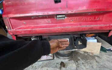 Chevy-silverado-1500-1982-red-5