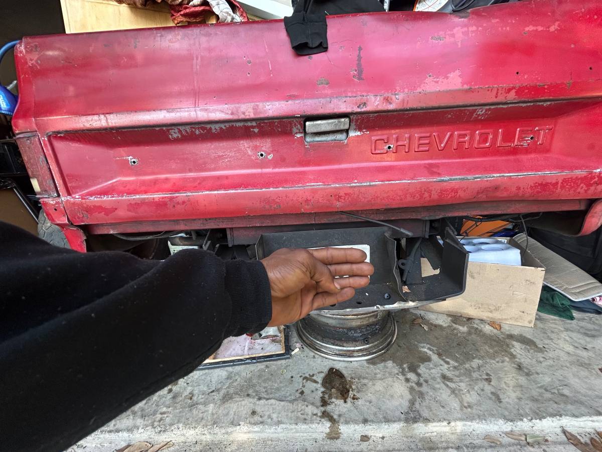 Chevy-silverado-1500-1982-red-5