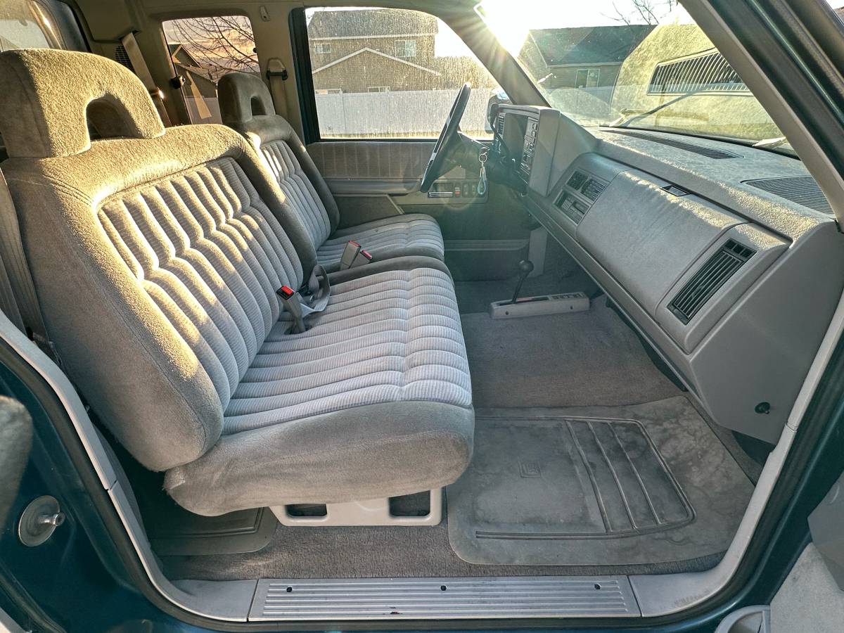 Chevy-silverado-1500-1992-blue-16