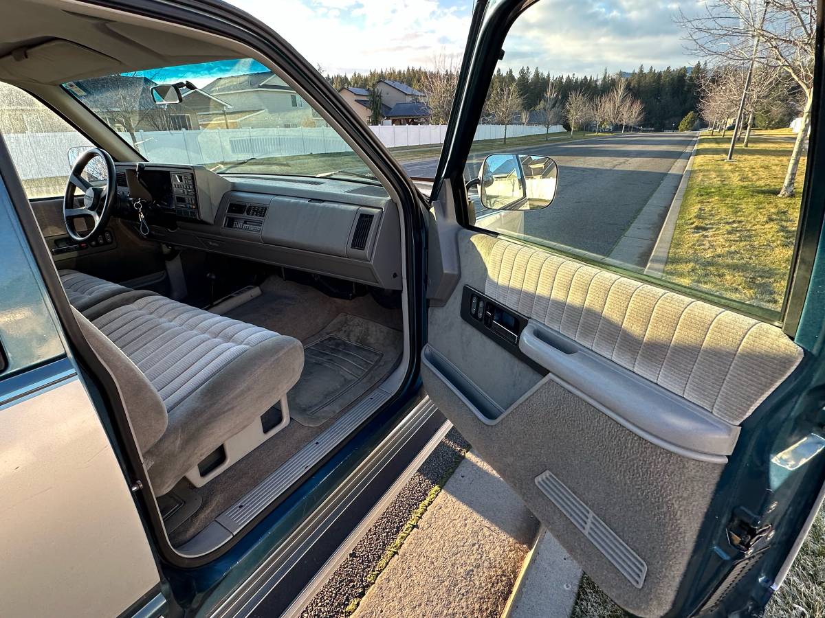 Chevy-silverado-1500-1992-blue-18