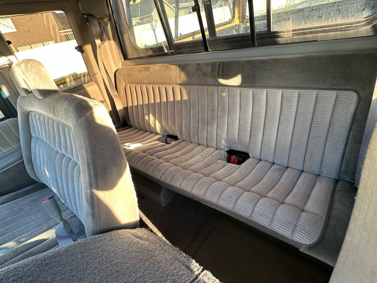 Chevy-silverado-1500-1992-blue-6