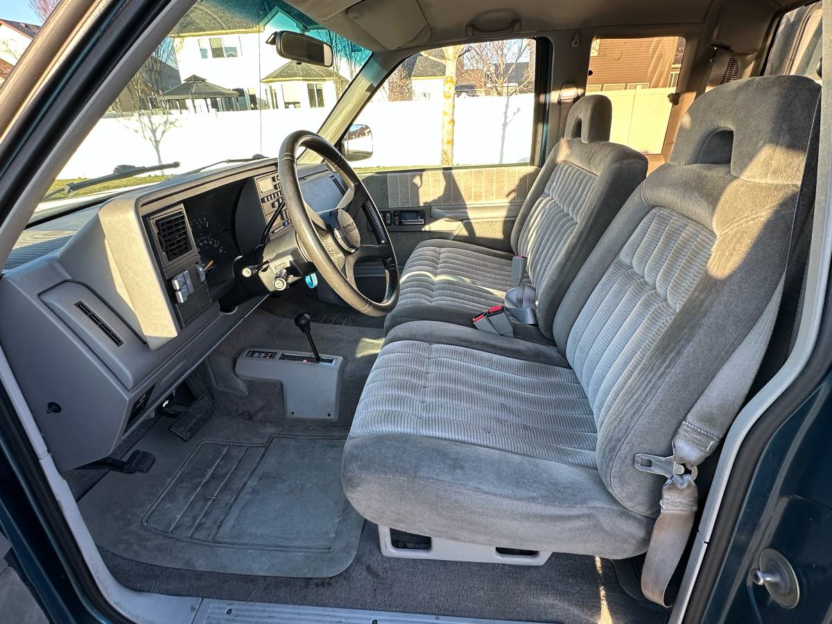 Chevy-silverado-1500-1992-blue-8