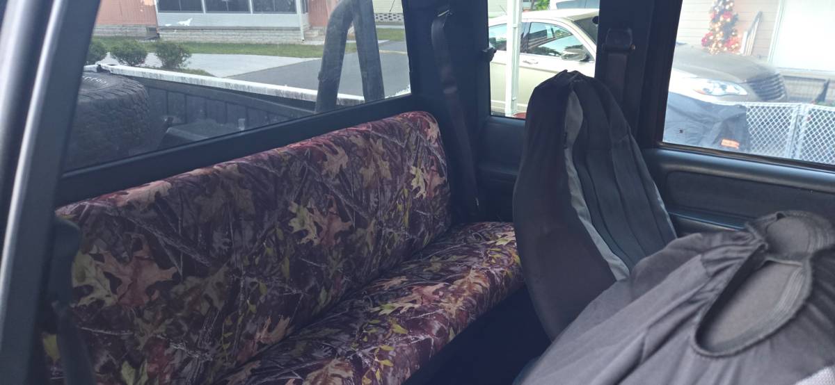 Chevy-silverado-1500-1996-black-4