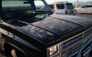 Chevy-silverado-1985-black-11