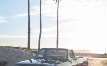 Chevy-silverado-1985-black-3