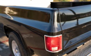 Chevy-silverado-1985-black-6