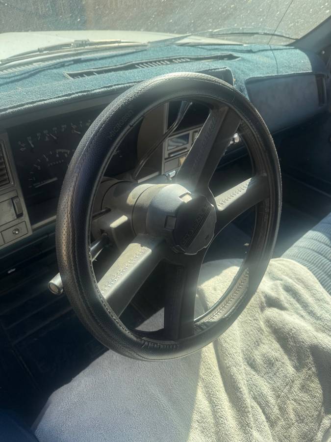 Chevy-silverado-1991-white-3