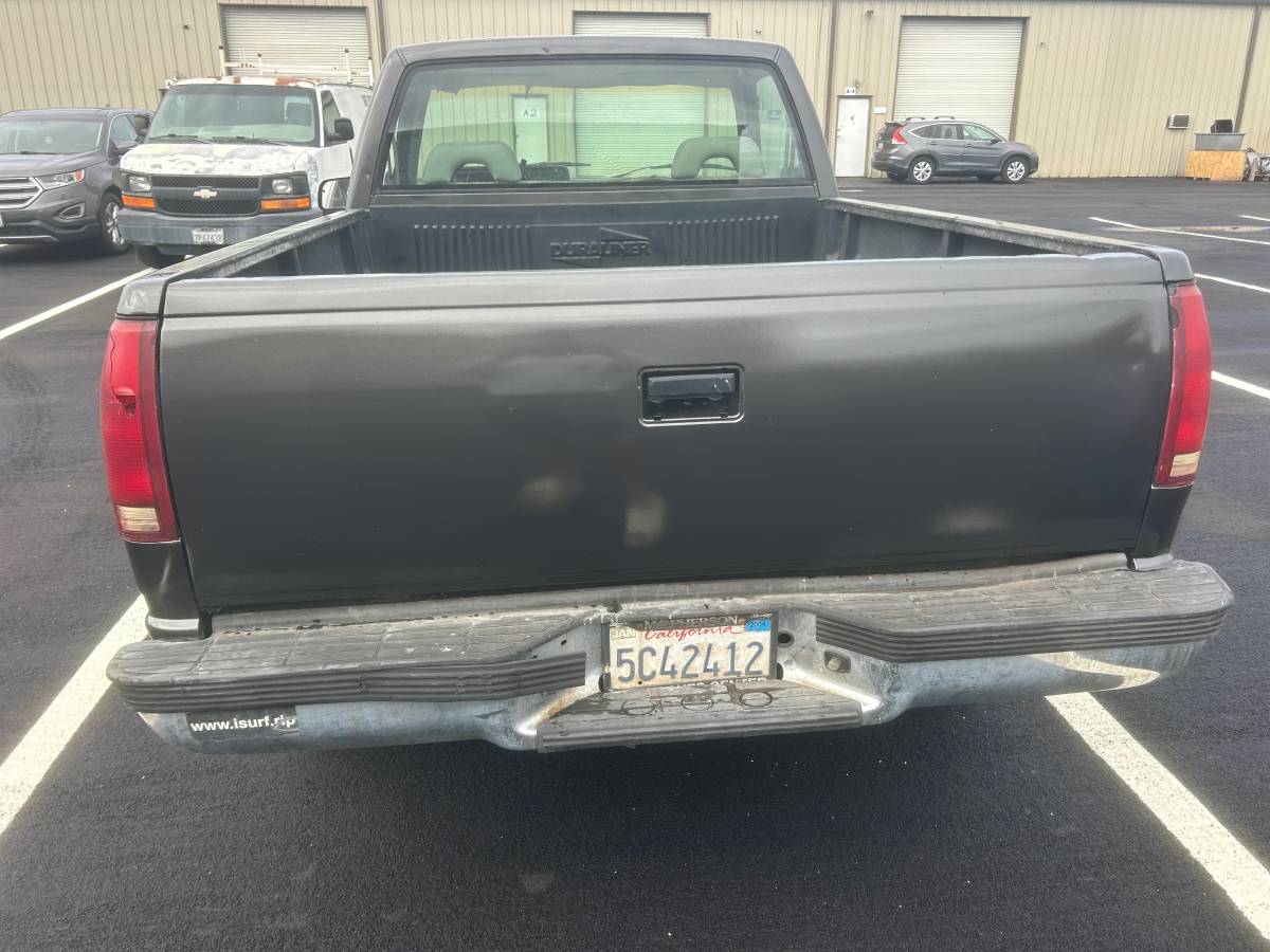 Chevy-silverado-1993-grey-2