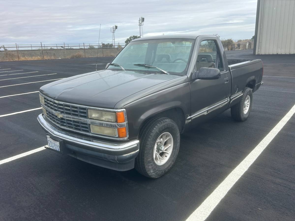 Chevy-silverado-1993-grey-6