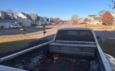 Chevy-silverado-1993-white-1