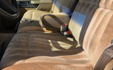 Chevy-silverado-1993-white-10