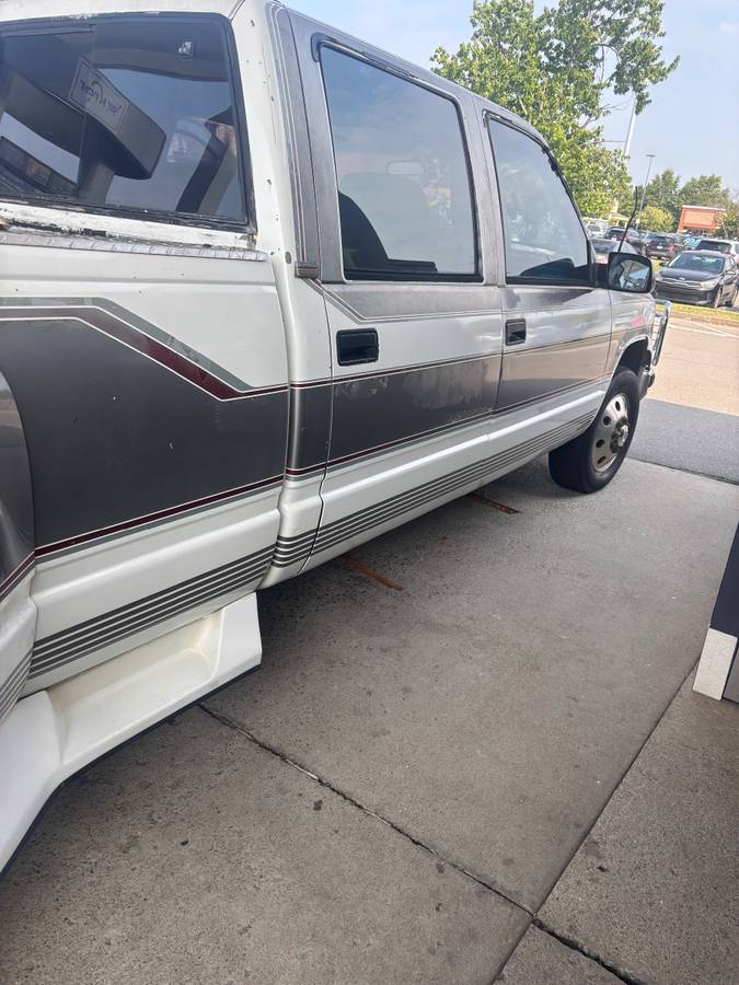 Chevy-silverado-1993-white-4