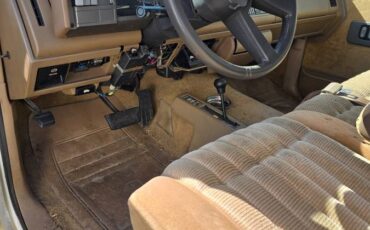 Chevy-silverado-1993-white-6