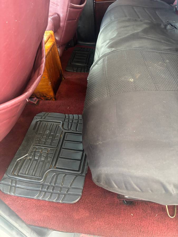 Chevy-silverado-1993-white-6