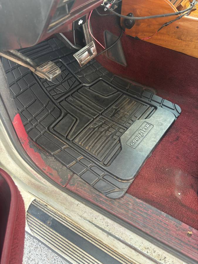 Chevy-silverado-1993-white-7