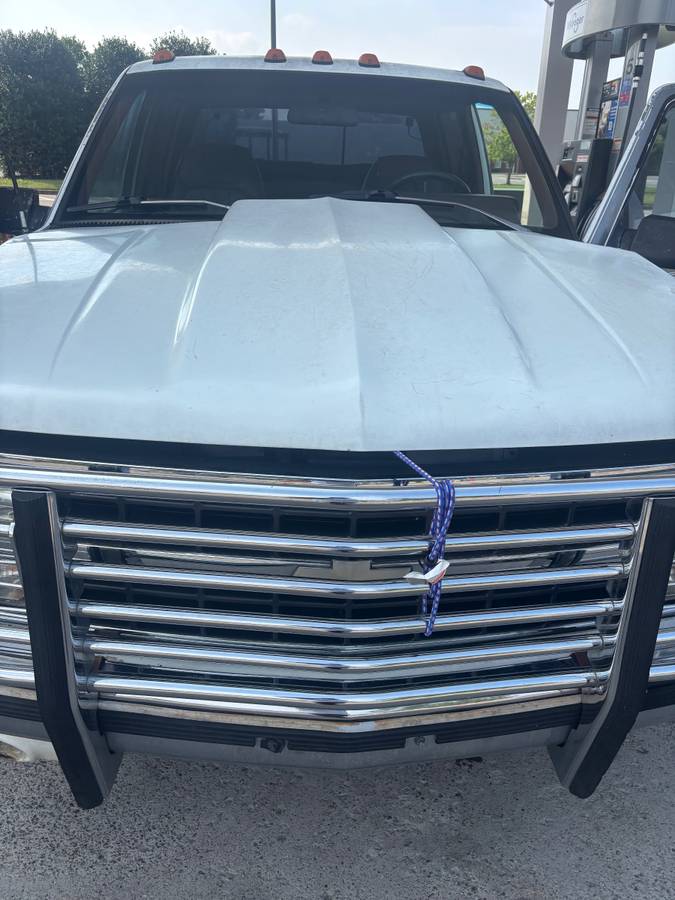 Chevy-silverado-1993-white-8